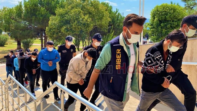 Dünya evine girmeyi hayal ederken cezaevine girdi