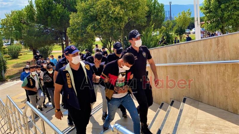 Dünya evine girmeyi hayal ederken cezaevine girdi