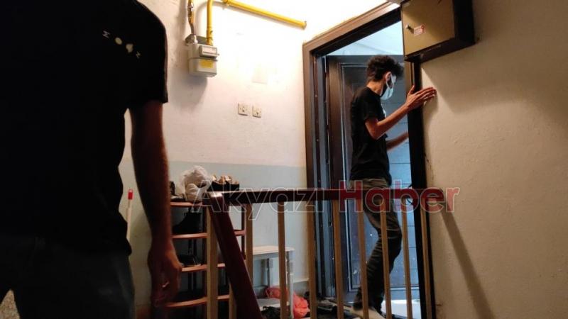 Üniversitelilerden yataklı protesto