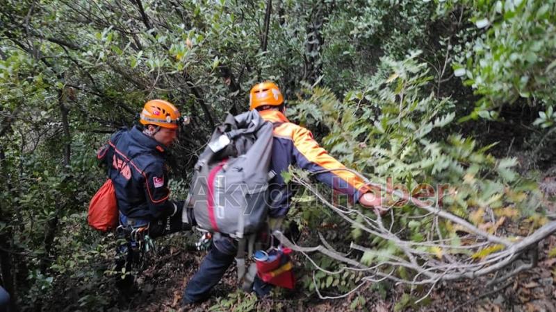 Askeri helikopterle kurtarıldılar