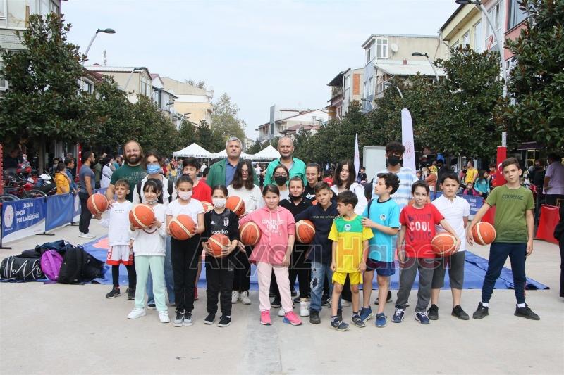 Akyazı'da Amatör Spor Haftası coşkuyla kutlandı