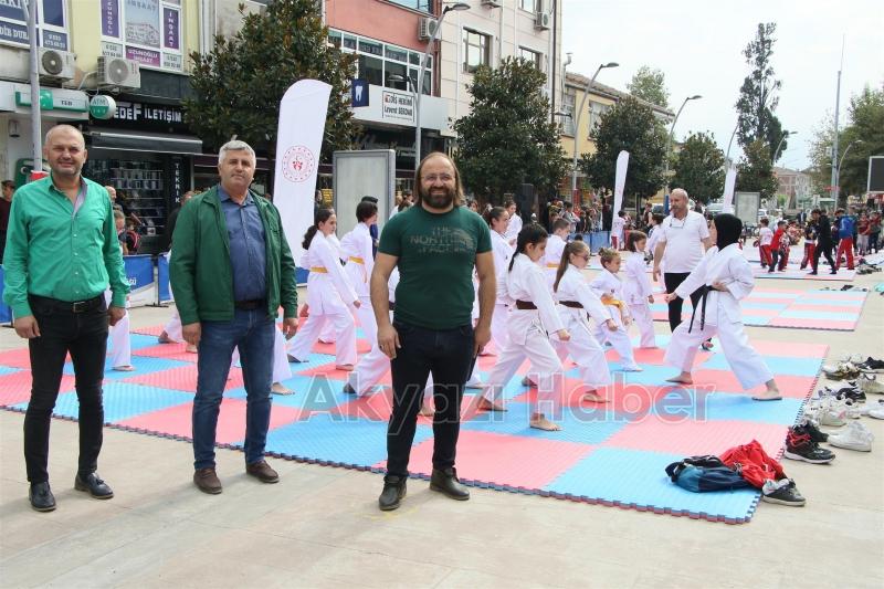 Akyazı'da Amatör Spor Haftası coşkuyla kutlandı
