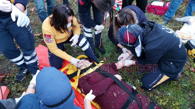 Turizm otobüsü dereye yuvarlandı: 2 ölü, 14 yaralı