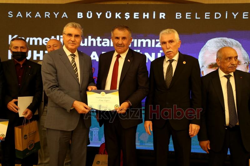 Başkan Ekrem Yüce, muhtarlarla bir araya geldi