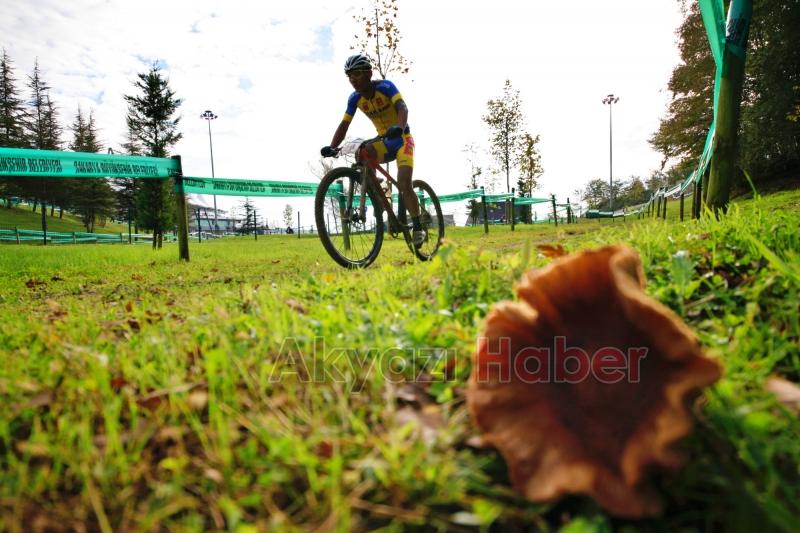 Vadide ilk yarış tamamlandı