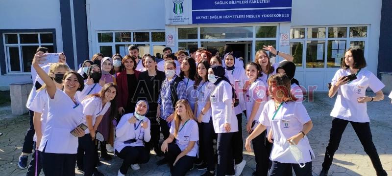 Akyazı hemşirelik bölümü öğrencilerinin forma heyecanı