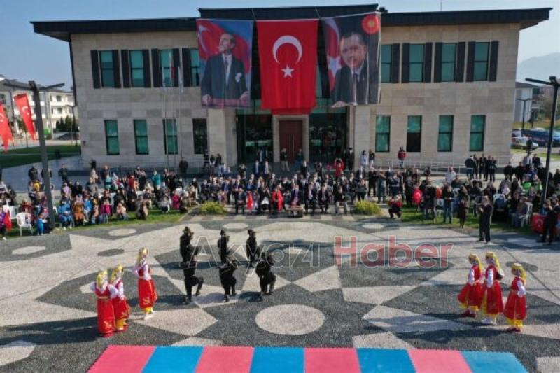 Akyazı'da 29 Ekim Cumhuriyet Bayramı coşkuyla kutlandı