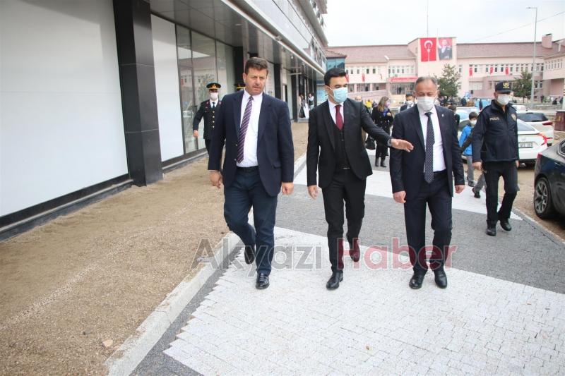 Akyazı'da protokol çalışmaları inceledi