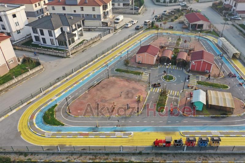 Akyazı Belediyesi Trafik Parkına tatilde yoğun ilgi