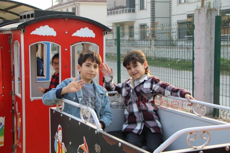 Akyazı Belediyesi Trafik Parkına tatilde yoğun ilgi