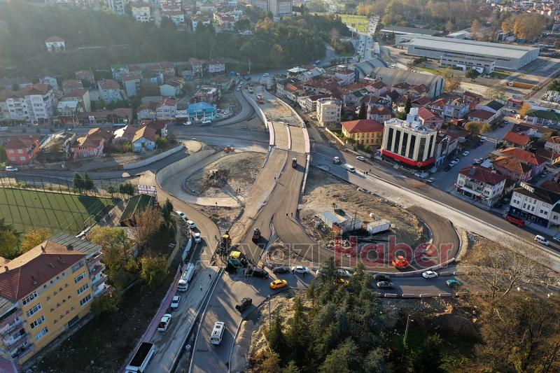 Sakarya Köprülü Kavşağı çift yönlü olarak trafiğe açılıyor