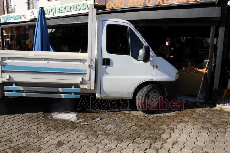 Tiner dolu araçta kendini yakacaktı