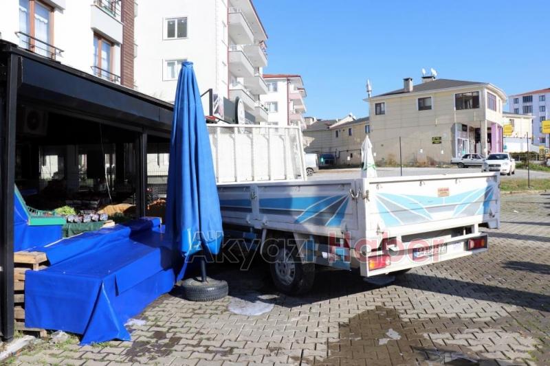 Tiner dolu araçta kendini yakacaktı