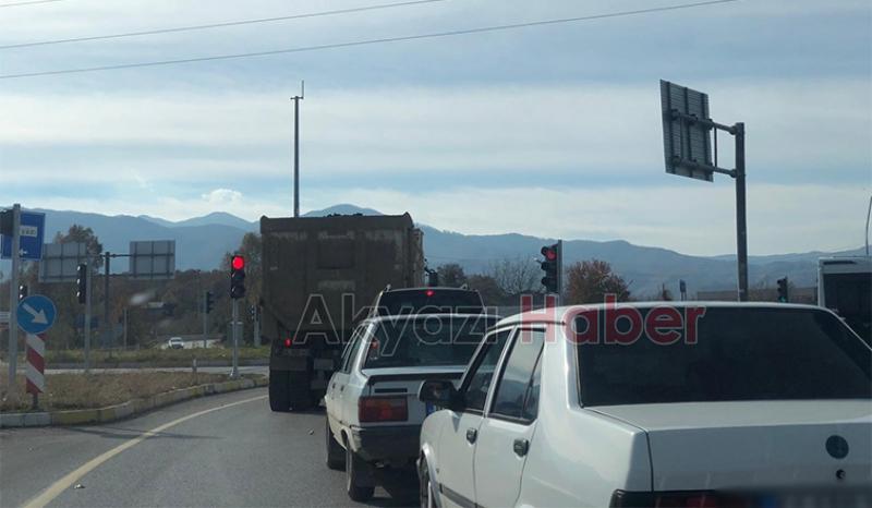 Ölüm kavşağında trafik ışıkları çalışmaya başladı