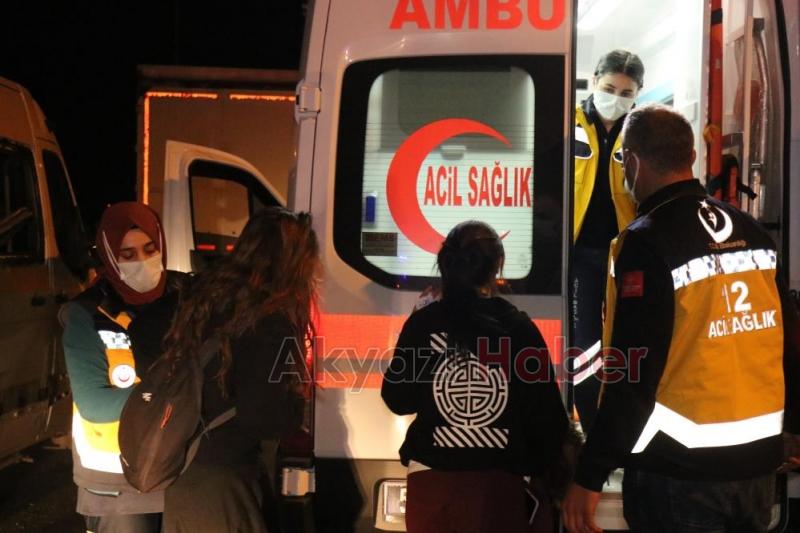 TEM'deki kazada 5 sporcu dehşeti yaşadı