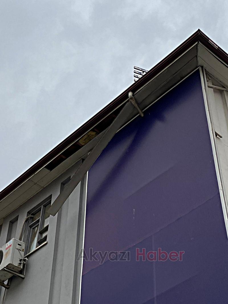 Sakarya'da fırtınanın verdiği hasarın bilançosu