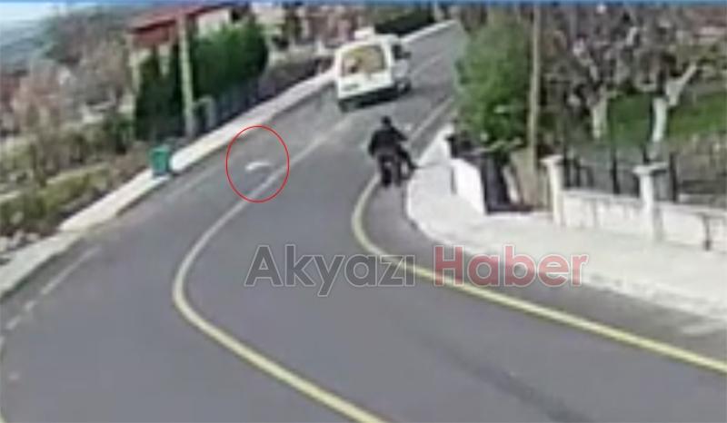 Okul servisi köpeği ezip böyle kaçtı