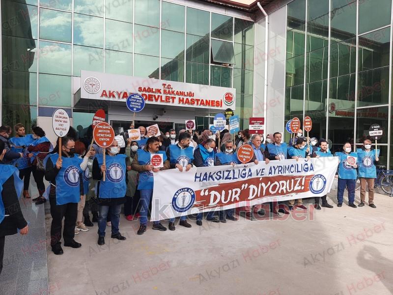 Sağlık çalışanlarından iş bırakma eylemi