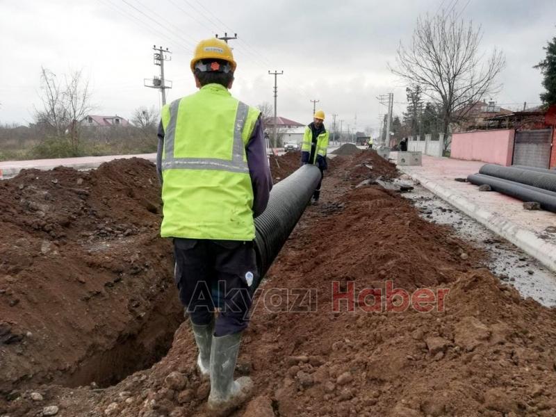 Kuzuluk’ta yağmursuyu hattını yenileniyor