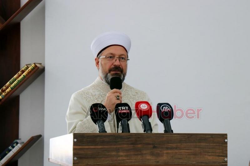 Akyazı'da 17 hafız için İcazet Programı düzenlendi