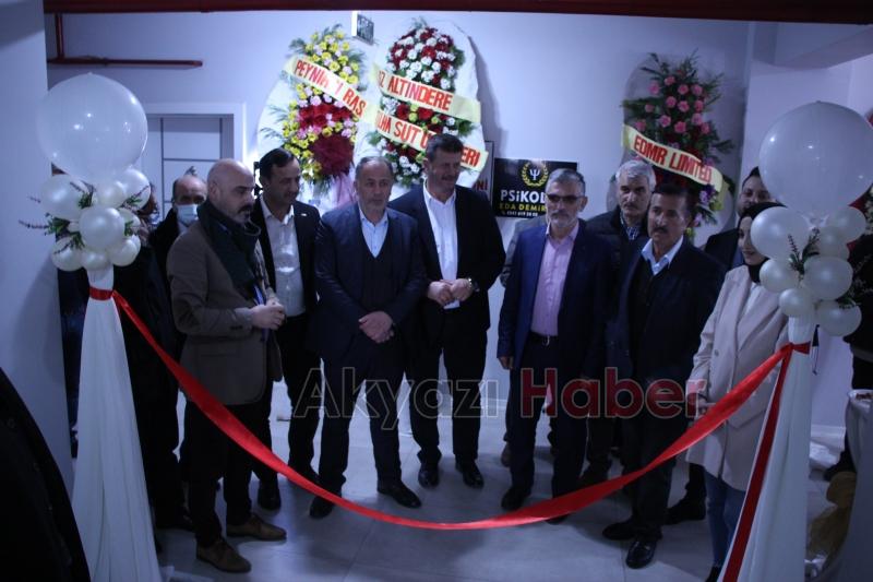Psikolog Eda Demir Akyazı'da hizmete başladı
