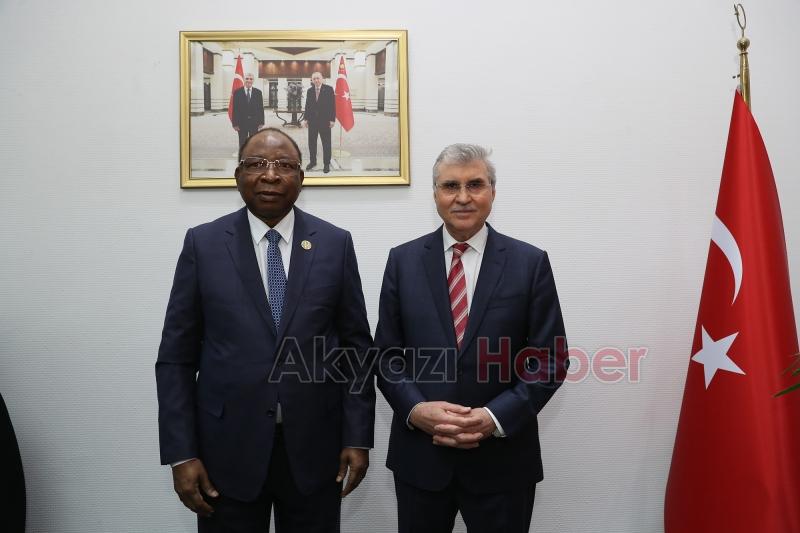 Nijer Başbakanı Sakarya'yı ziyaret etti