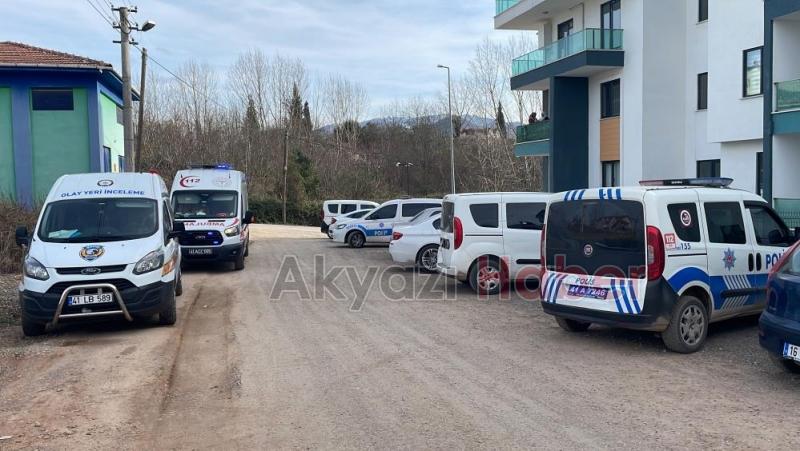 Akyazılı Turgay eşini öldürüp, kendini vurdu