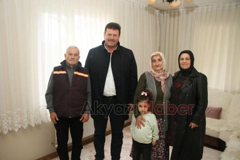 AK Parti'den Akyazı'ya çıkartma