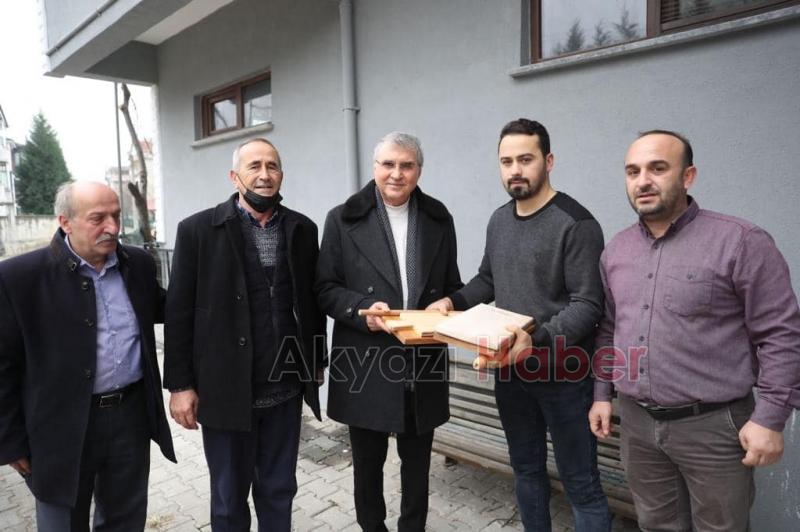 AK Parti'den Akyazı'ya çıkartma