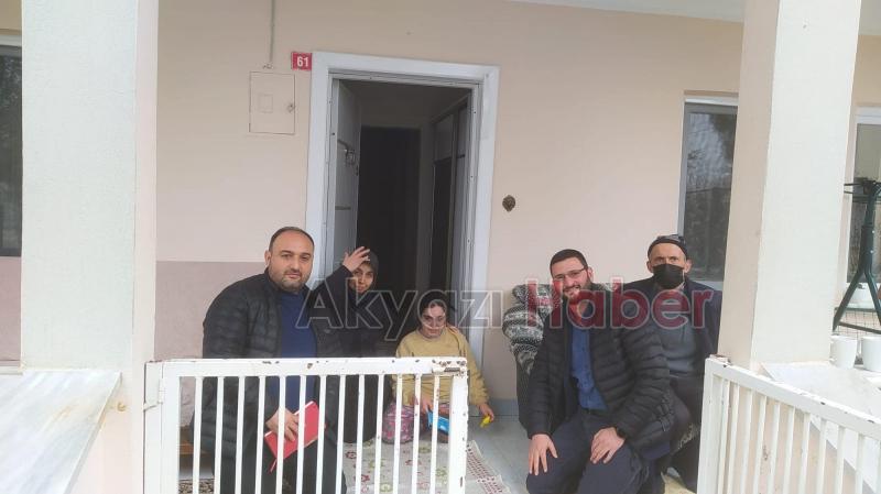 AK Parti'den Akyazı'ya çıkartma