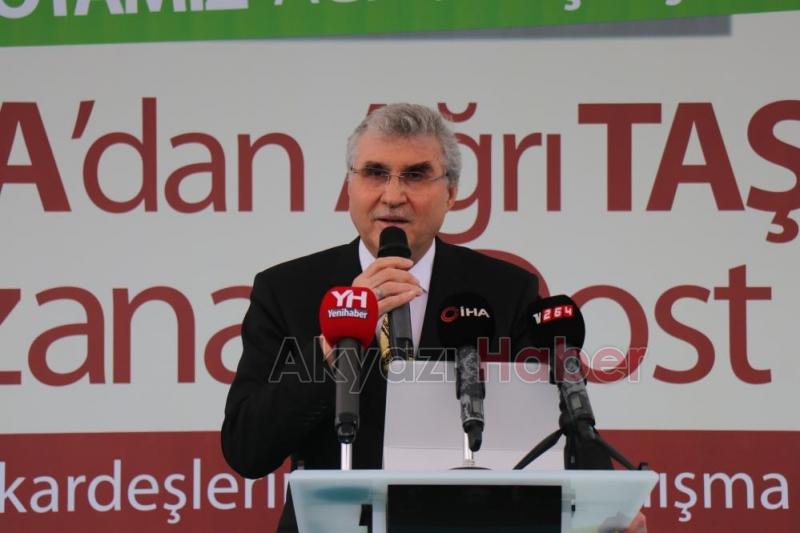 700 koli yardım malzemesi dualarla uğurlandı