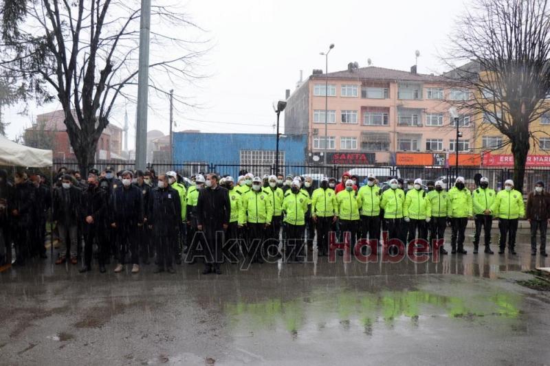 Kalbine yenik düşen genç polis için tören düzenlendi