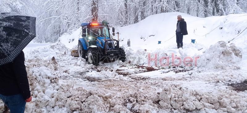 Kar keyfi için Güzlek'e akın ettiler