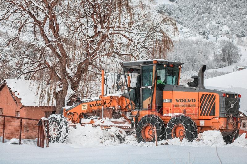 Kapalı 67 mahalle yolundan 49'u ulaşıma açıldı