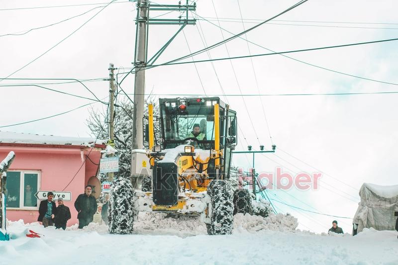 Kapalı 67 mahalle yolundan 49'u ulaşıma açıldı