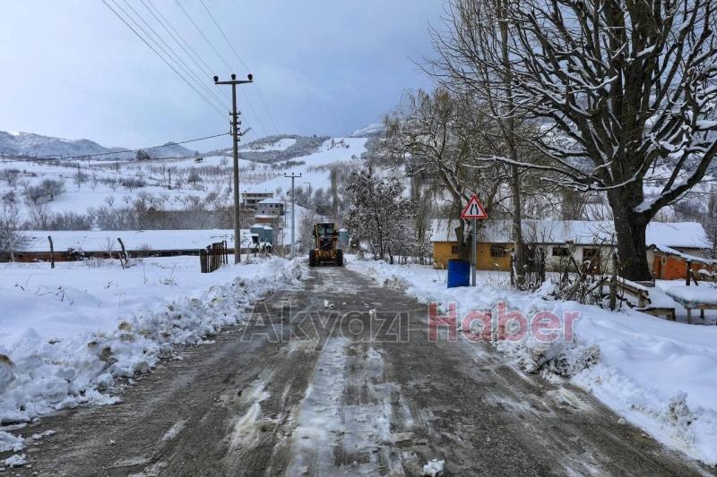 Kapalı 67 mahalle yolundan 49'u ulaşıma açıldı