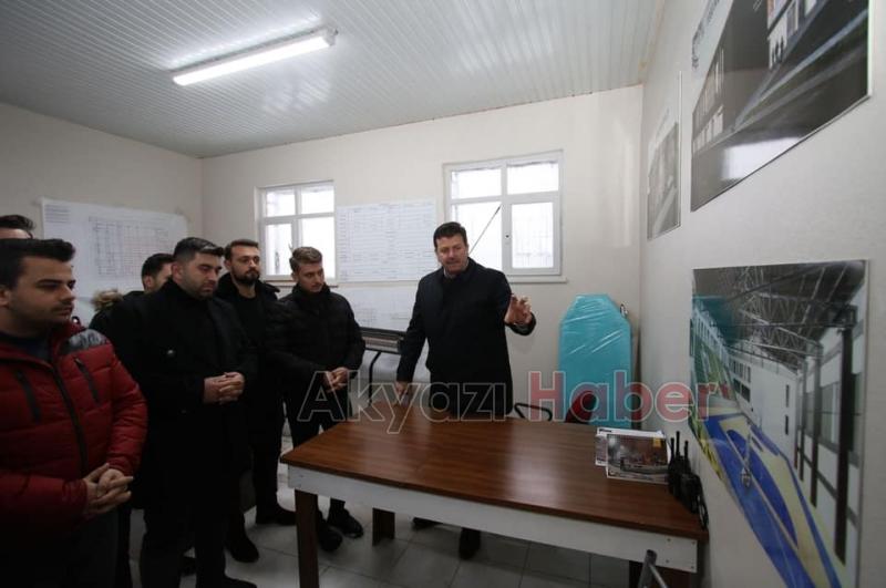 Sakarya Kent Konseyi Gençlik Meclisi Üyeleri Akyazı'yı gezdi