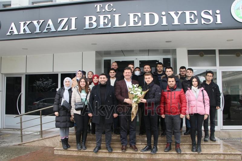 Geleceğimiz olan gençler için çalışıyoruz