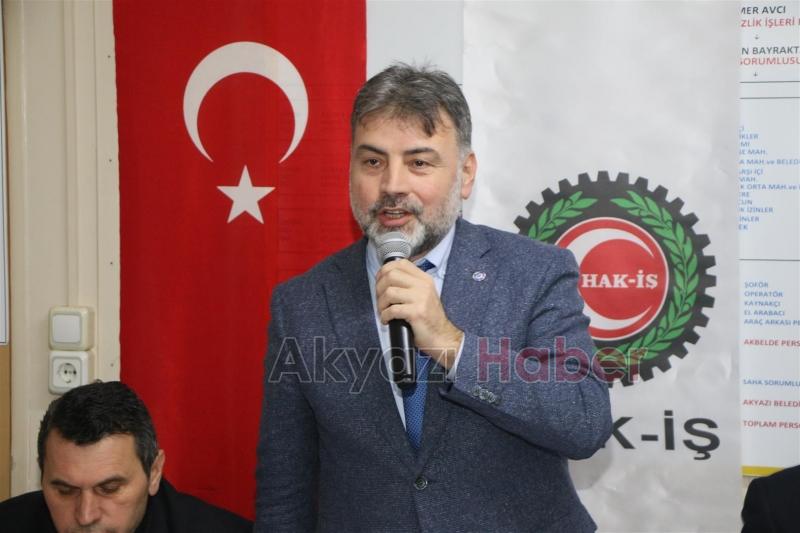 Akyazı'da 49 belediye işçisi 3 yıllık toplu sözleşme imzaladı