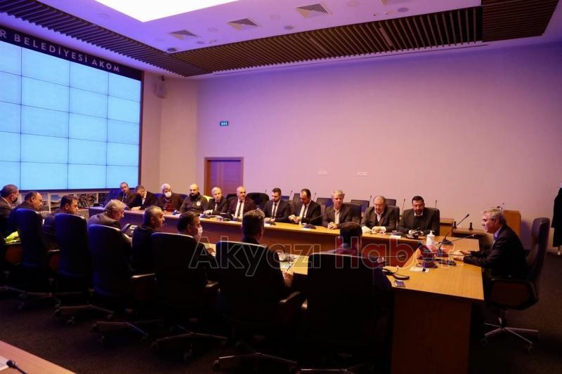 AKOM’da kar toplantısı