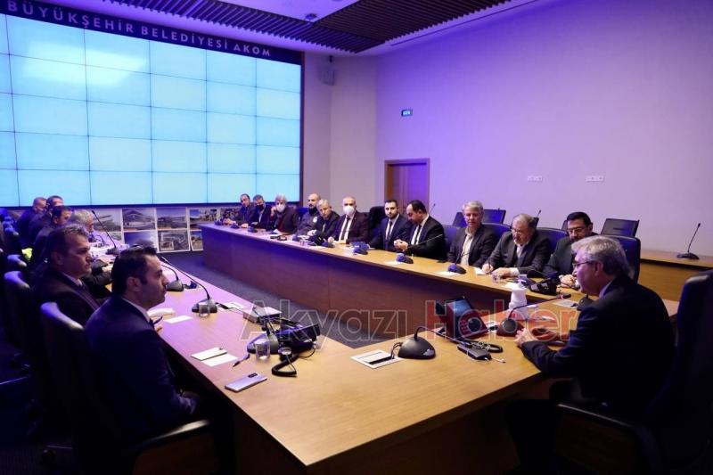 AKOM’da kar toplantısı