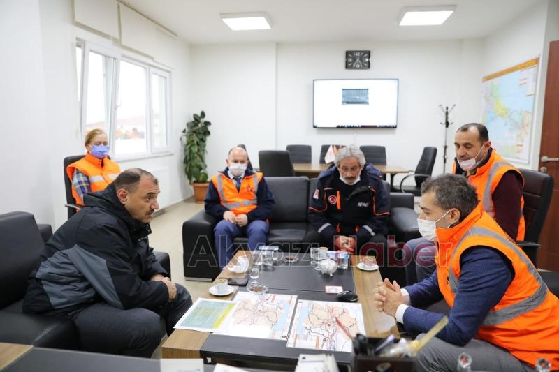 Vali kar tedbirleri hakkında brifing aldı