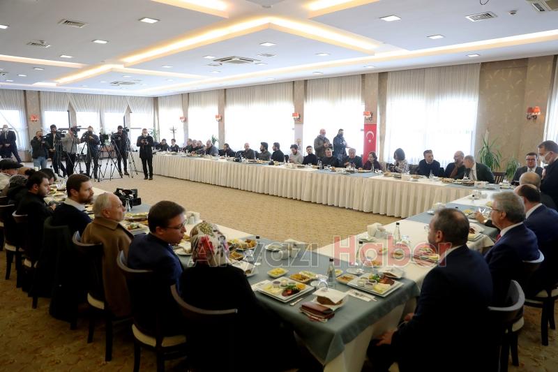 Numan Kurtulmuş  Sakarya'da