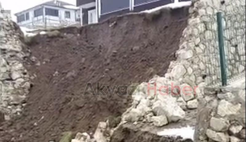 Beldibi'nde büyük heyelan
