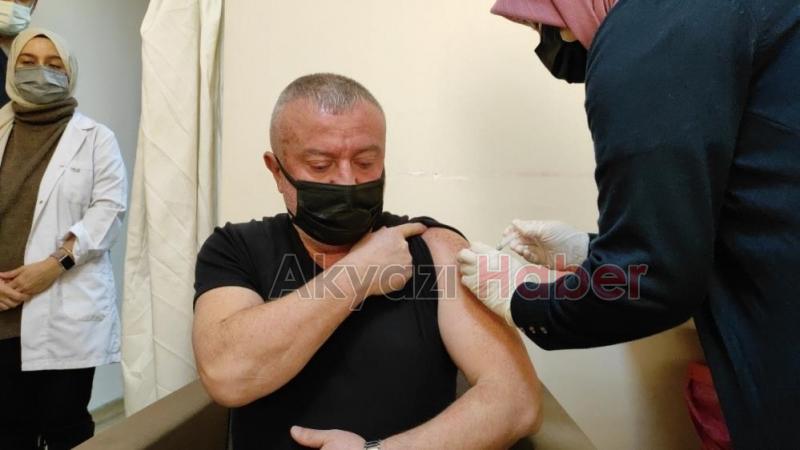 Yerli aşı Turkovac Sakarya'da yapılmaya başlandı