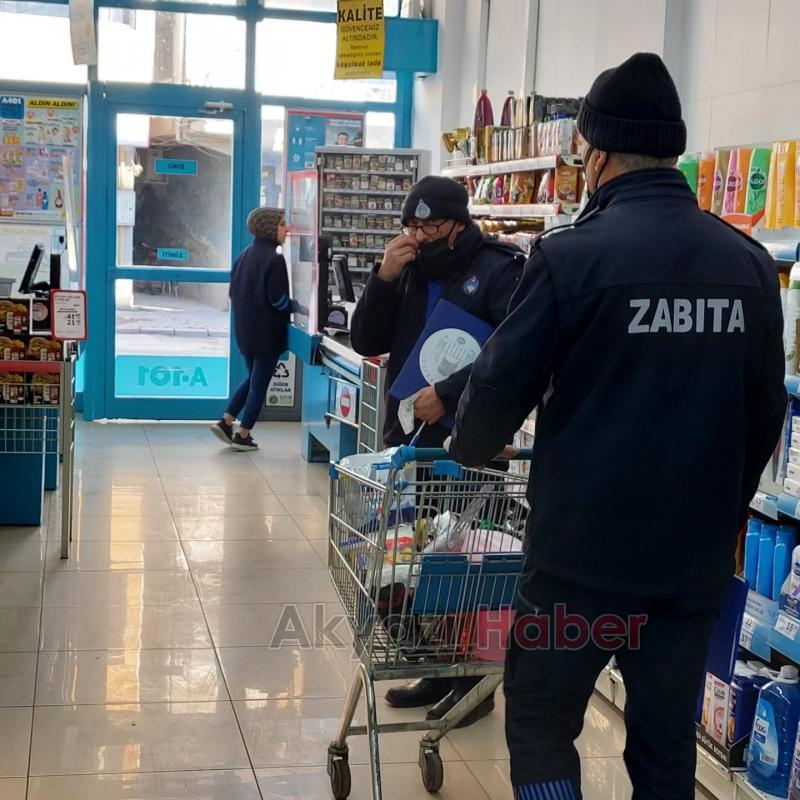 Akyazı'da fahiş fiyat ve etiket denetimi