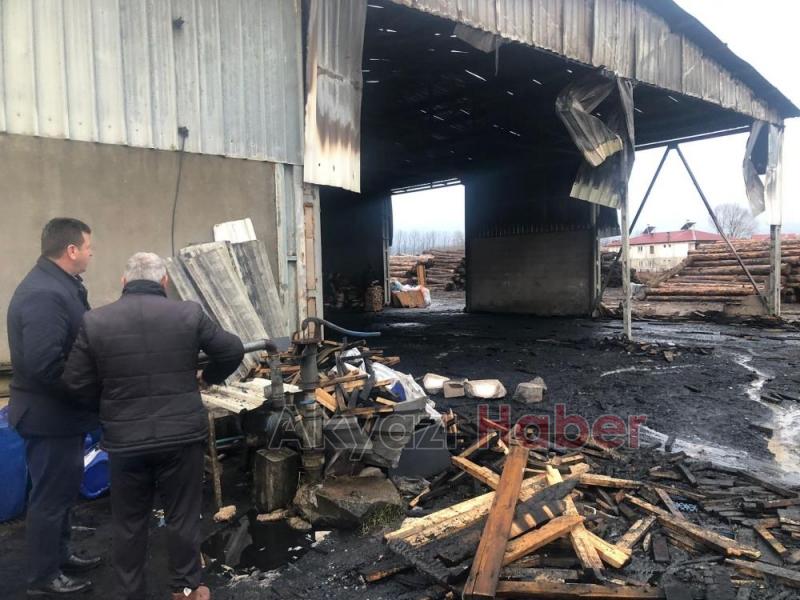 Yangının verdiği hasar gün ağarınca ortaya çıktı
