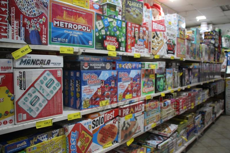 Binlerce Çeşit Ürün Çarşı Pazar'da