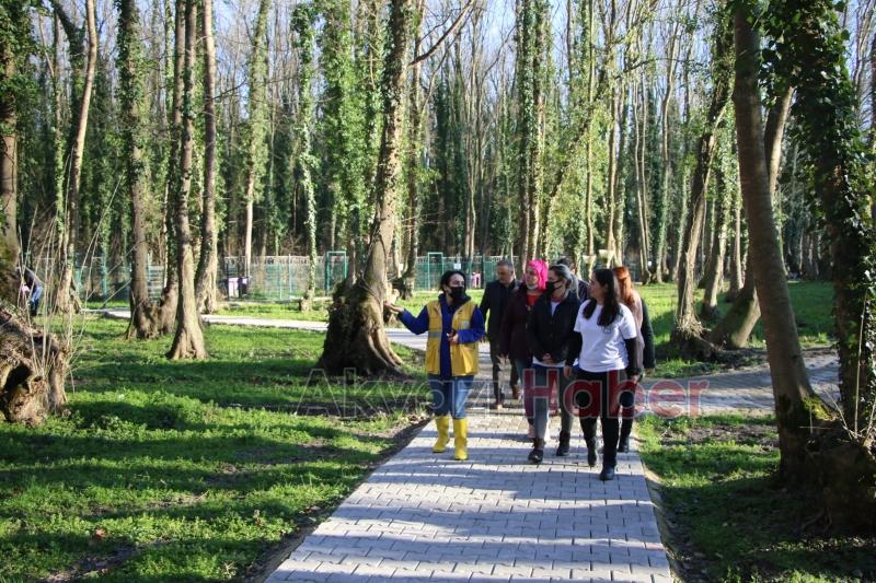 Akyazı Sokak Hayvanları Bakımevi standartların çok üzerinde