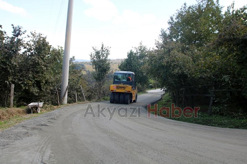 Akyazı'da yolları beton yol ile yenilenecek mahalleler açıklandı